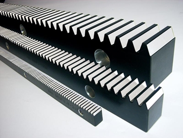Spur-Gears-Mitre-Gears-Bevel-Gears-and-Gear-Rac1_1